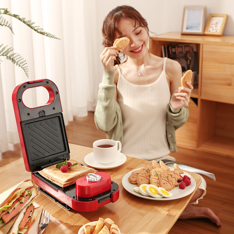 Mini Sandwich Maker 3 in 1 Electric Toaster Waffle Maker Breakfast
